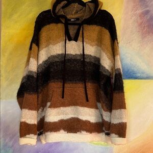 NOVA MEN Unisex line of the brand FASHION NOVA. SIZE M Oversized Wool Hooded